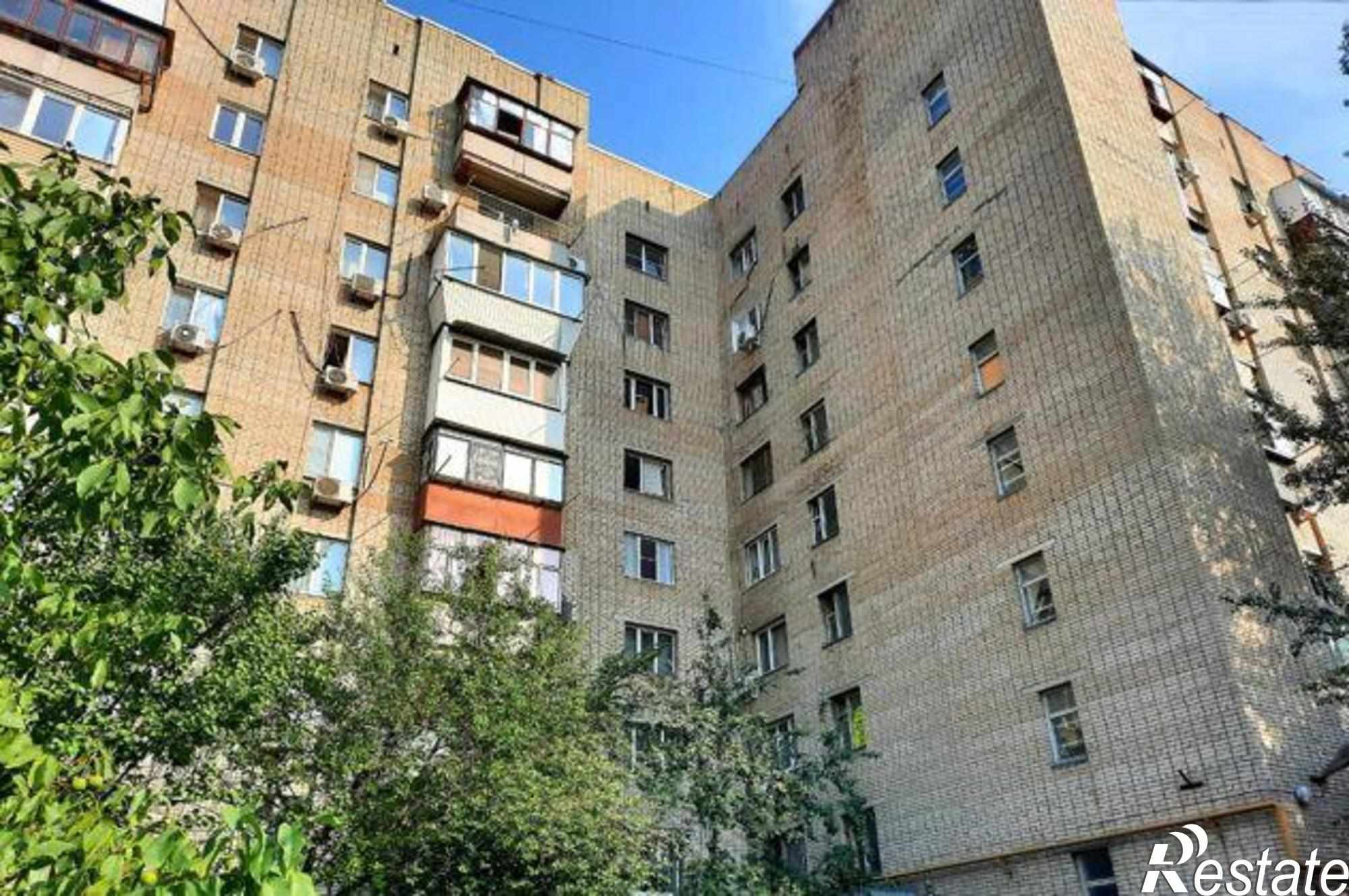 Купить квартиру за 1 740 000 рублей на Вятская улица, 77
