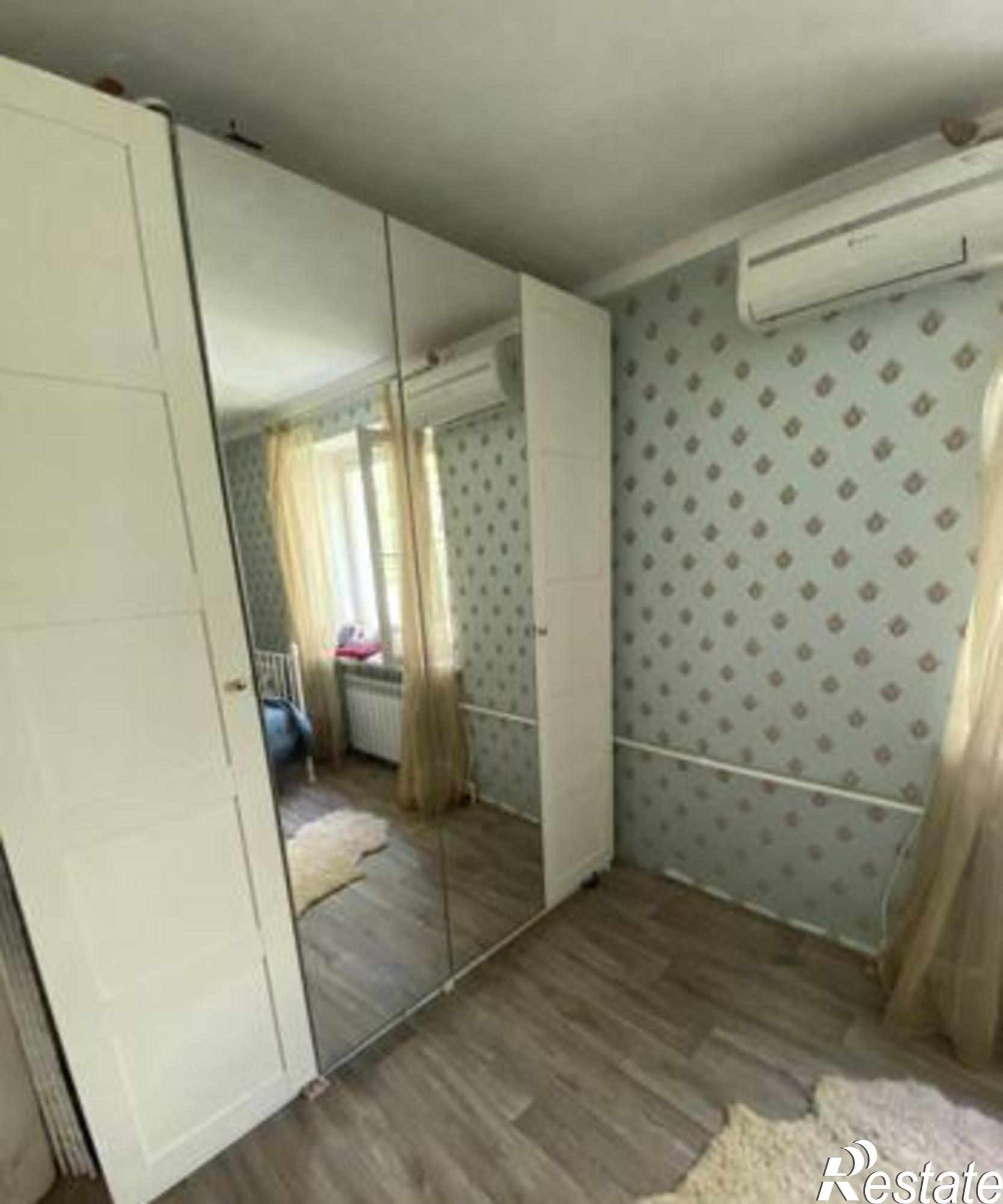Купить квартиру за 3 290 000 рублей на Батуринская улица, 13к1