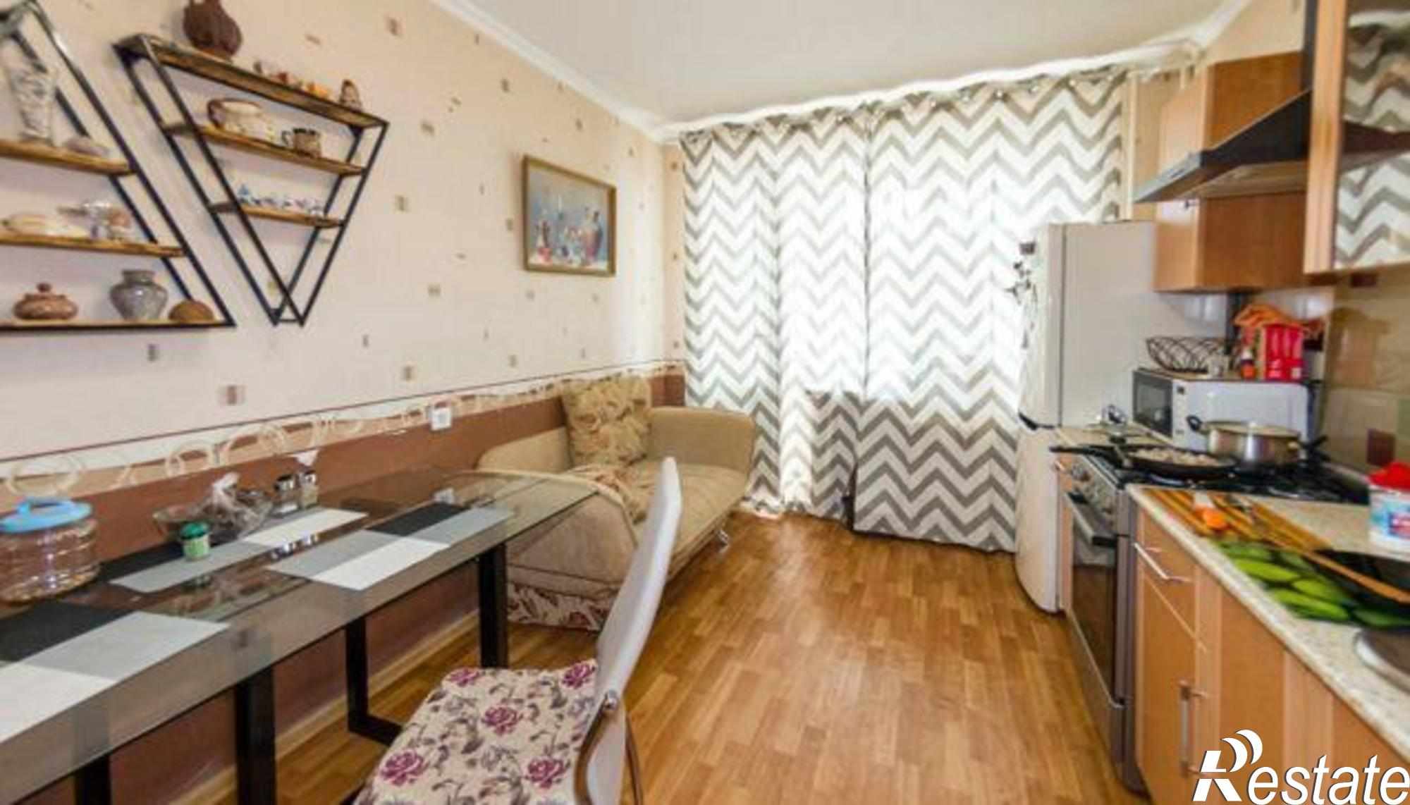 Купить квартиру за 3 570 000 рублей на улица Жмайлова, 4/10