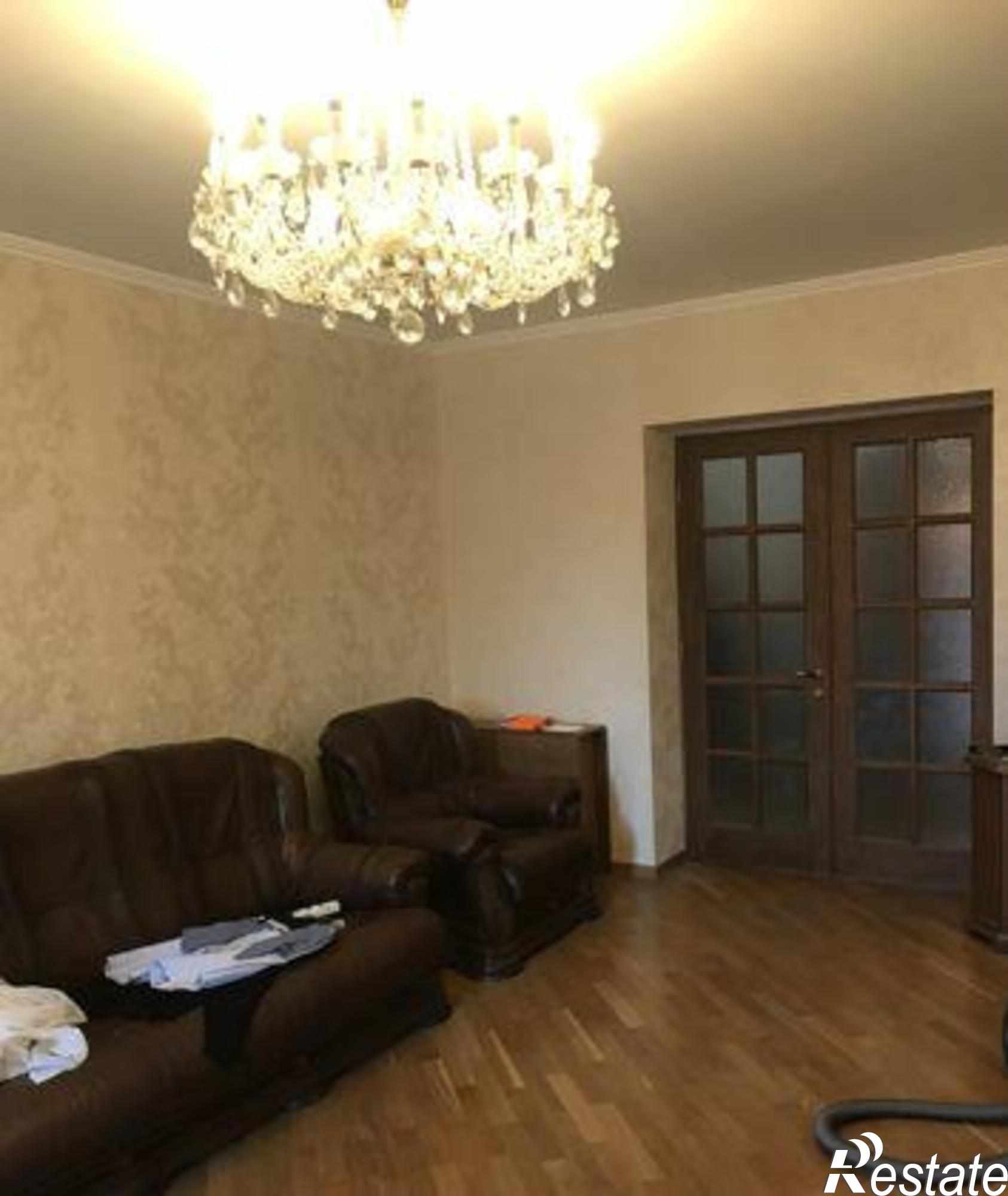 Купить квартиру за 8 010 000 рублей на улица Серафимовича, 74