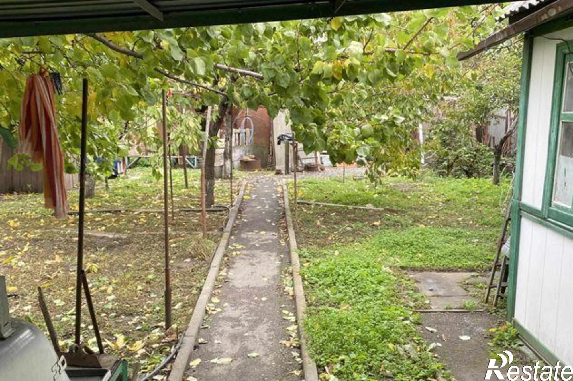 Купить дачу, дом, коттедж за 5 230 000 рублей на переулок Орджоникидзе, 40А