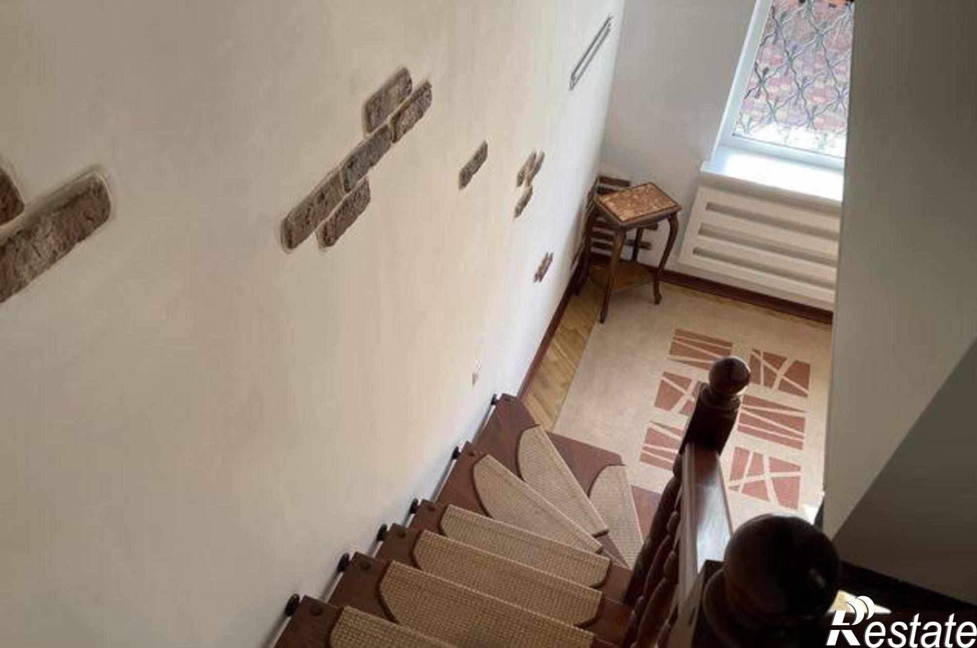 Купить дачу, дом, коттедж за 14 250 000 рублей на Белостокская улица, 34А