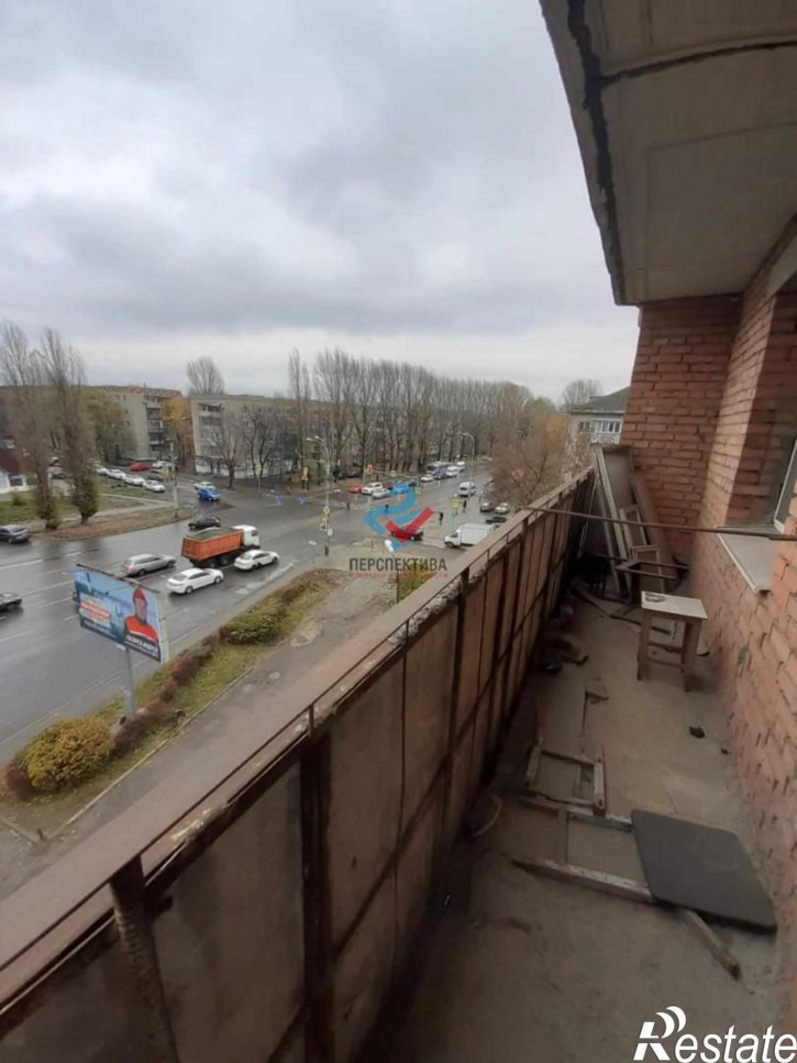 2-комн квартира улица Луначарского, 46