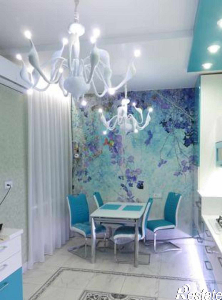 2-комн квартира проспект Космонавтов, 32Б