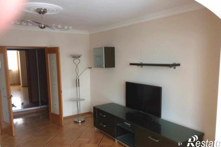 3-комн квартира Грибоедовский переулок, 2