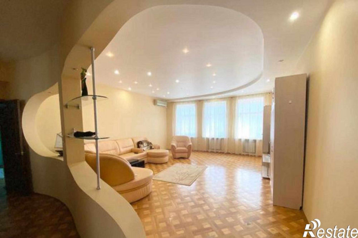 2-комн квартира Большая Садовая улица, 39А