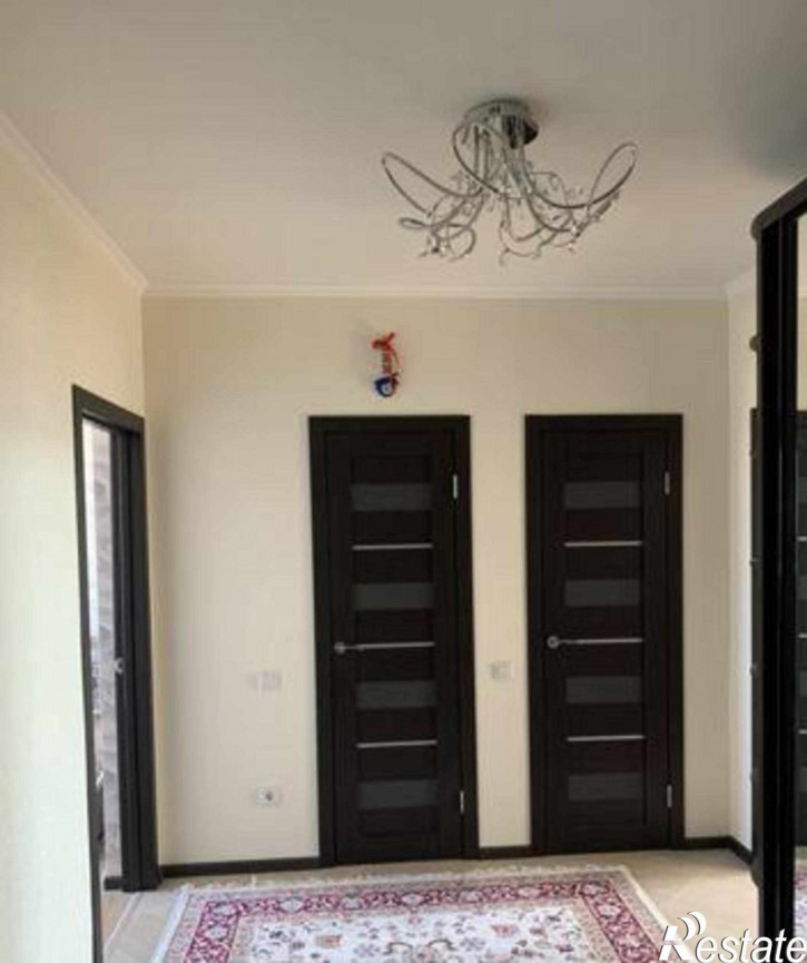 2-комн квартира улица Богданова, 79