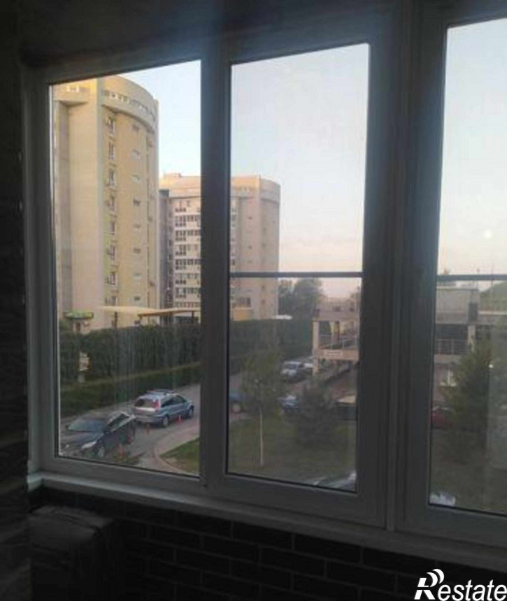 3-комн квартира улица Вересаева, 103