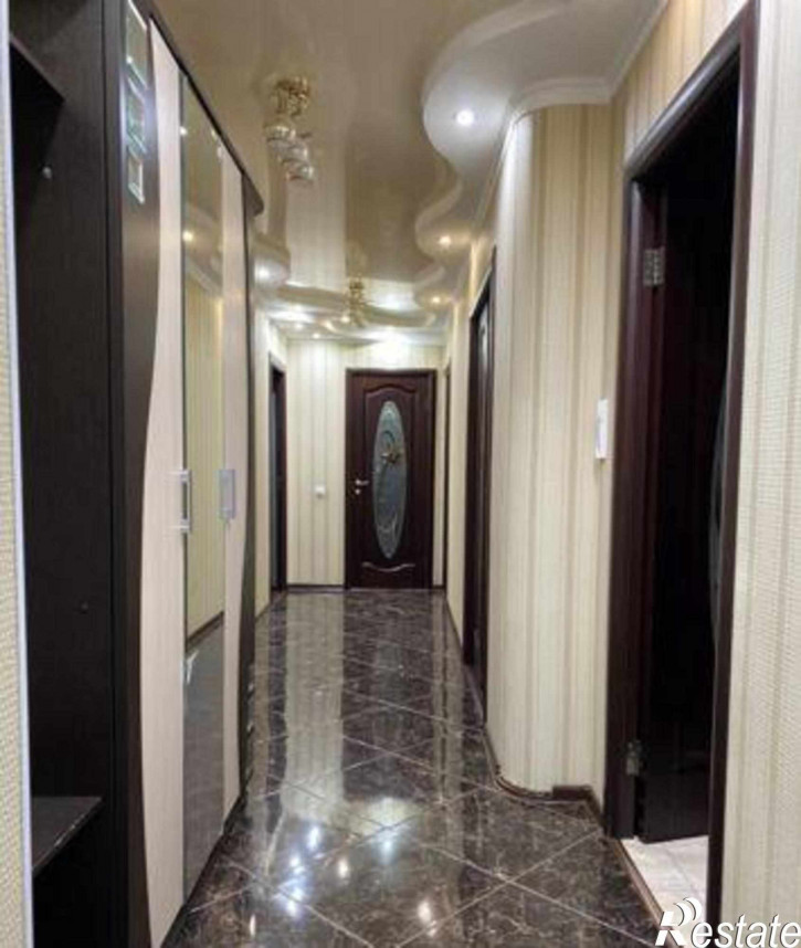 3-комн квартира улица Миронова, 12/4