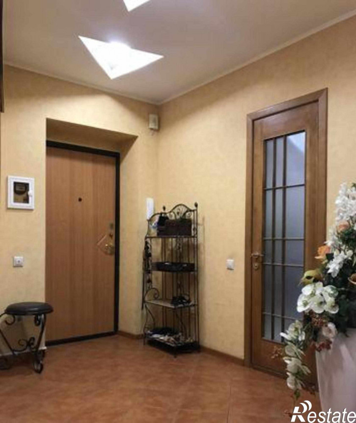 3-комн квартира проспект Королёва, 27/5