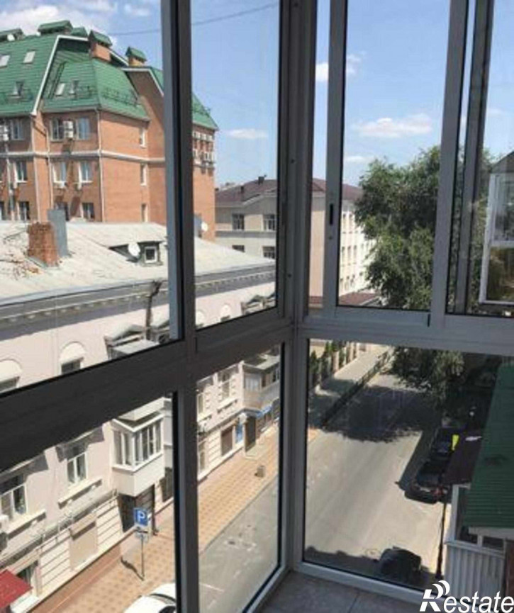 3-комн квартира улица Серафимовича, 74