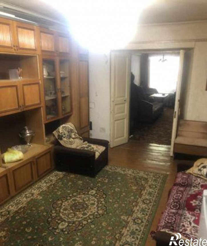 2-комн квартира улица 8-я Линия, 7