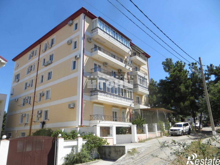 2-комн квартира ул. Янтарная, 13