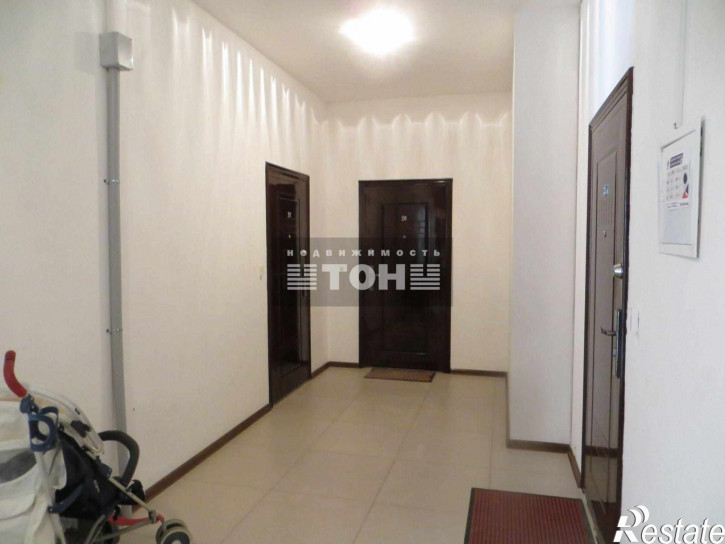 2-комн квартира ул. Янтарная, 13