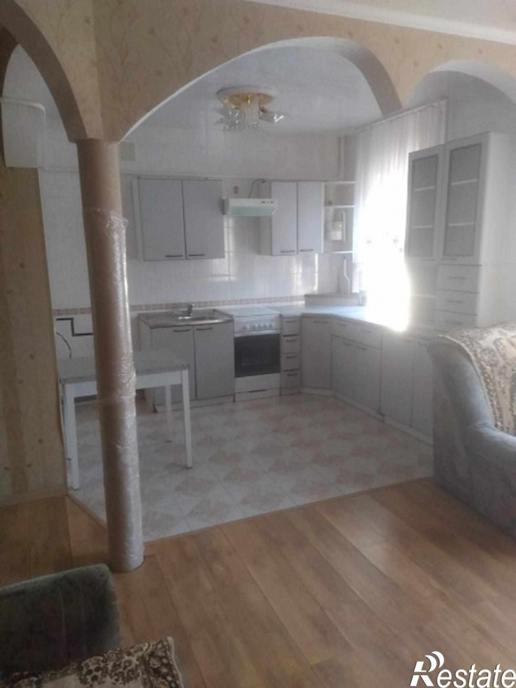 2-комн квартира Кирова ул, 30