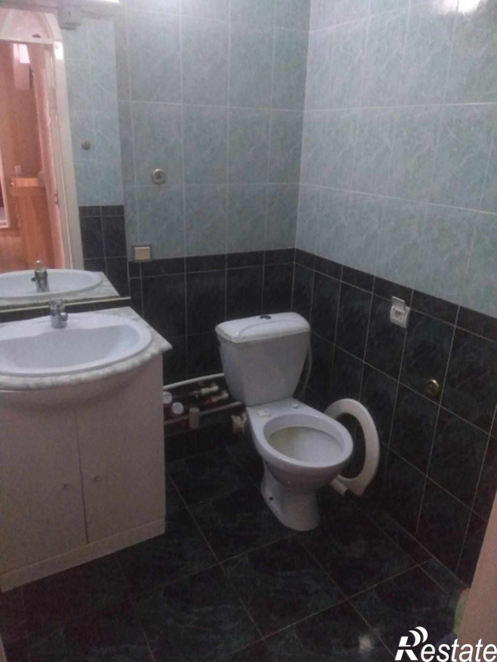 2-комн квартира Кирова ул, 30
