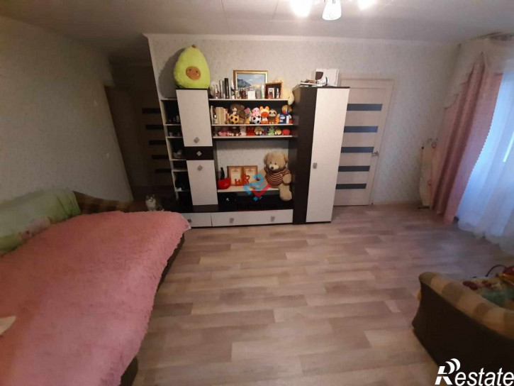 3-комн квартира улица Славы, 4