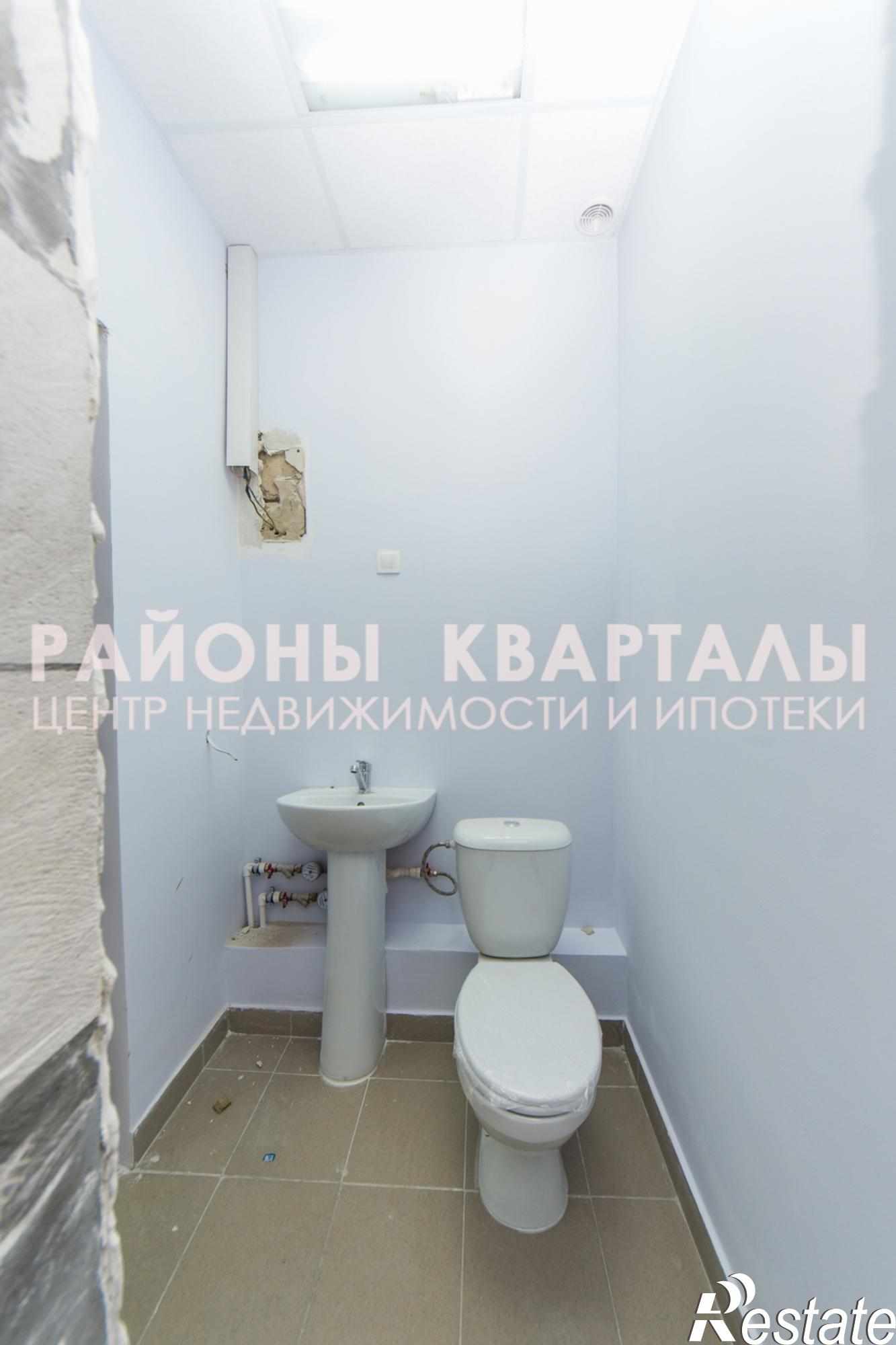 Сдать торговое помещение за 79 000 рублей на улица Дзержинского, 4