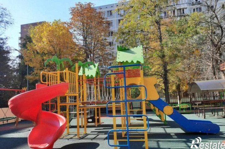 2-комн квартира в новом доме бульвар Комарова, 30/2с1