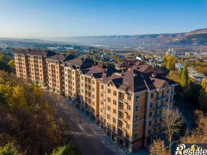 2-комн квартира Парковая ул.