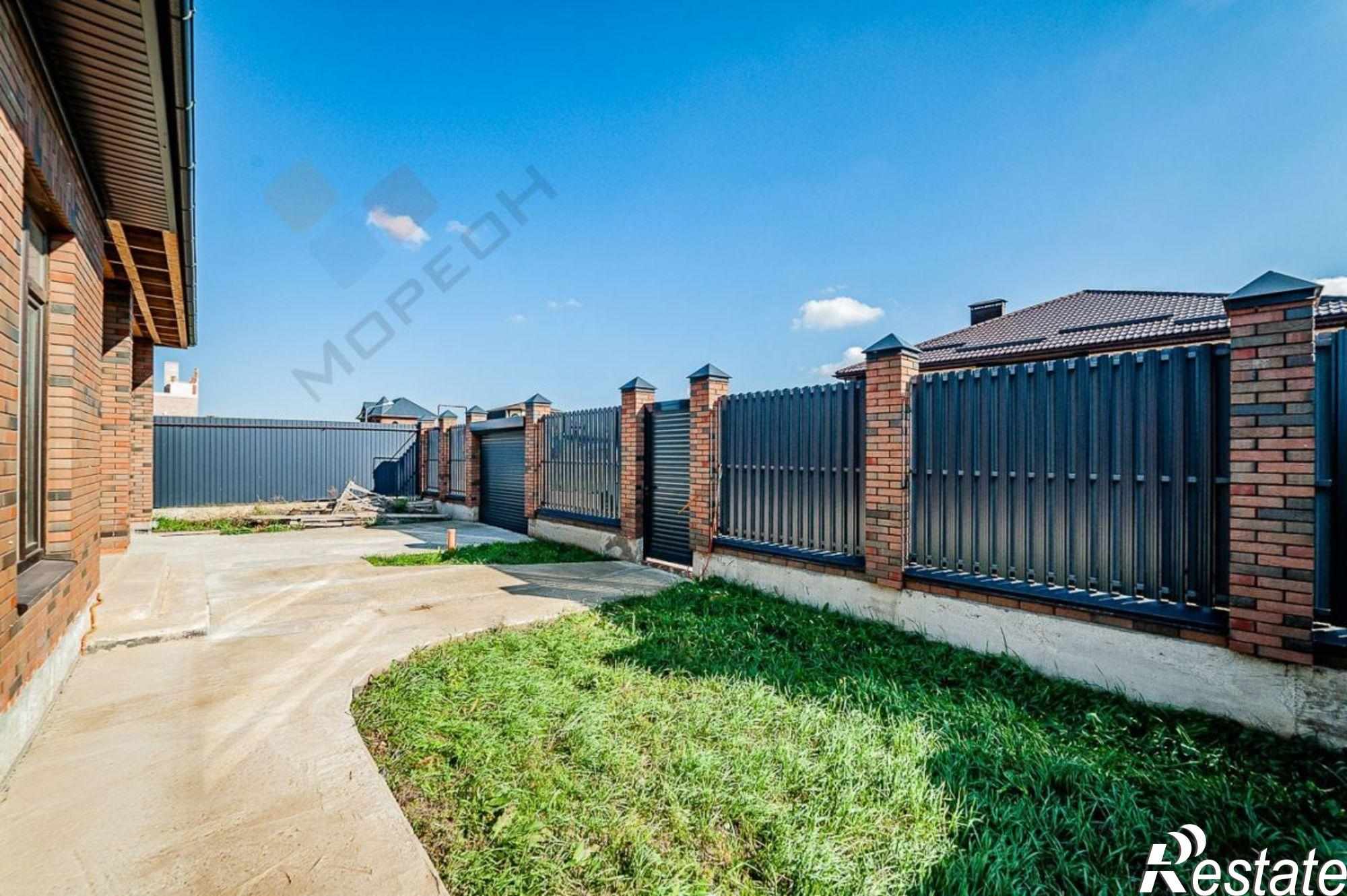 Купить дачу, дом, коттедж за 23 500 000 рублей на Даниила Смоляна ул, 19