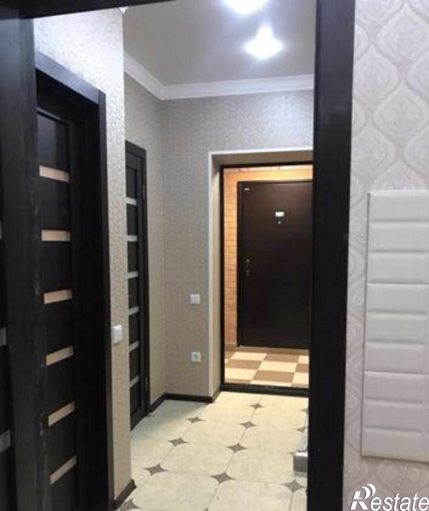 Купить квартиру за 2 450 000 рублей на улица Венеры, 34/3