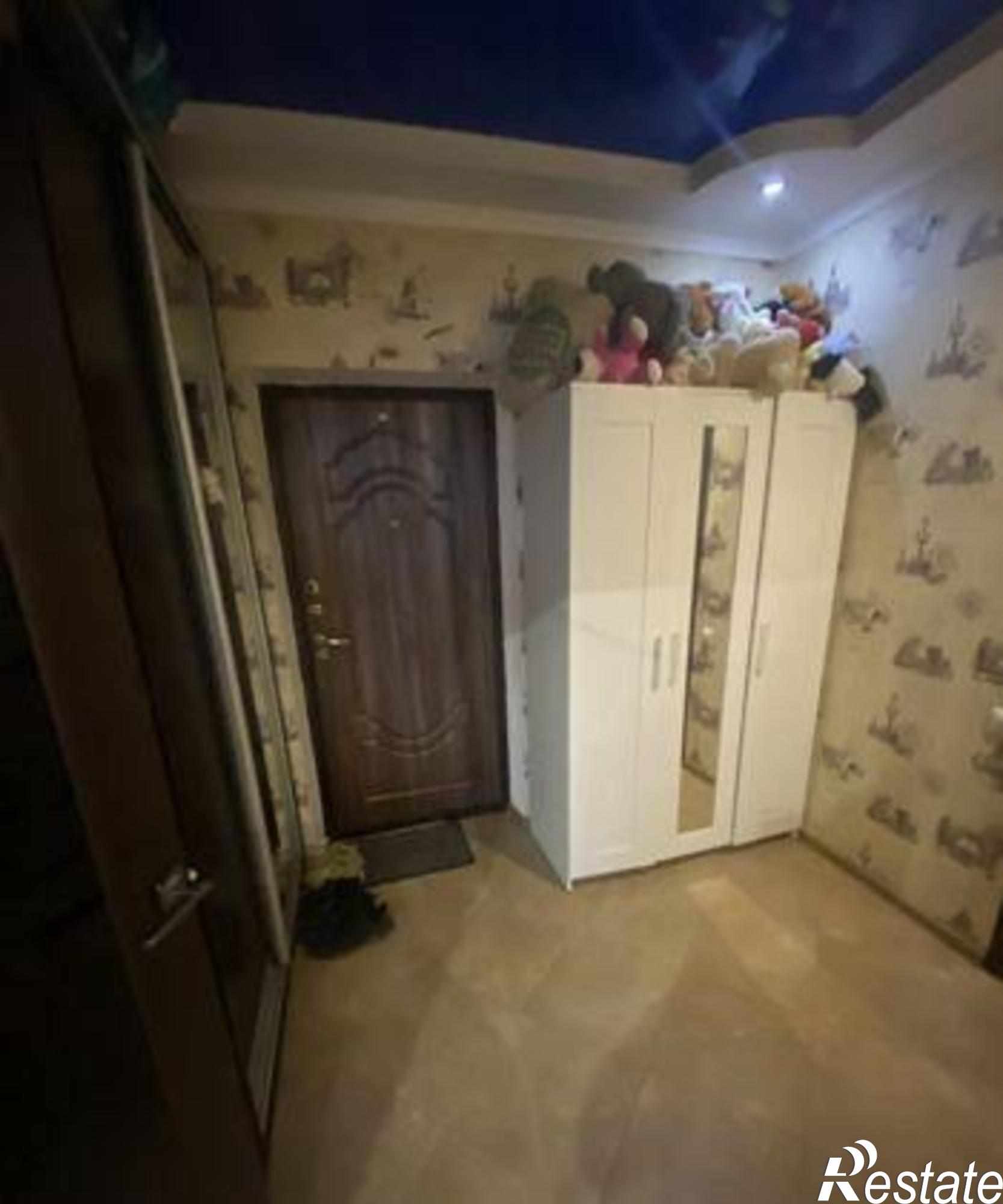 Купить квартиру за 3 750 000 рублей на улица Жмайлова, 4/2