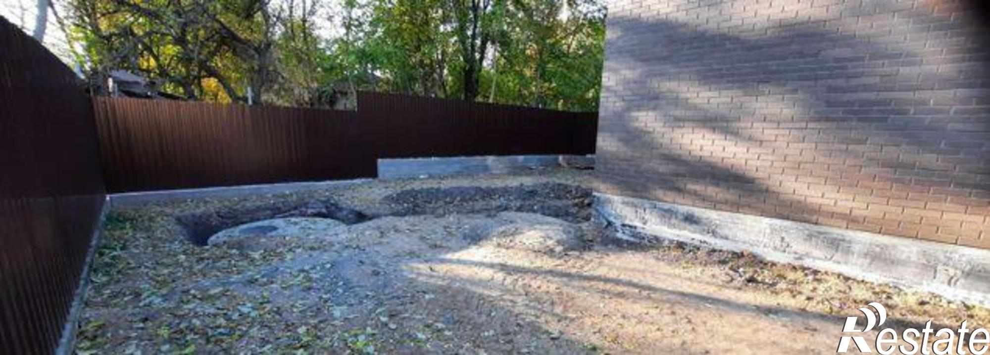 Купить дачу, дом, коттедж за 10 360 000 рублей на Театральная площадь, 33