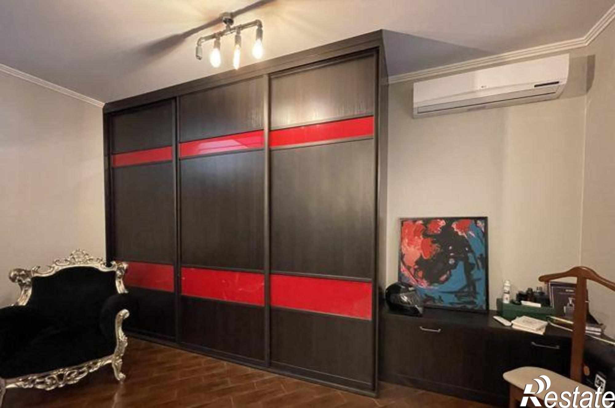 Купить дачу, дом, коттедж за 12 850 000 рублей на Симферопольская улица, 59