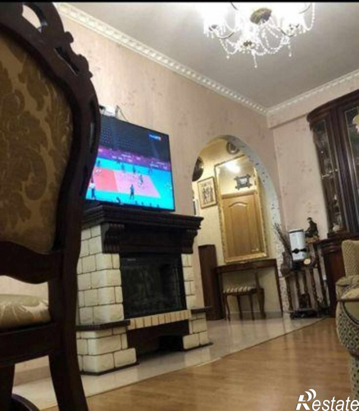 3-комн квартира Адыгейская улица, 74