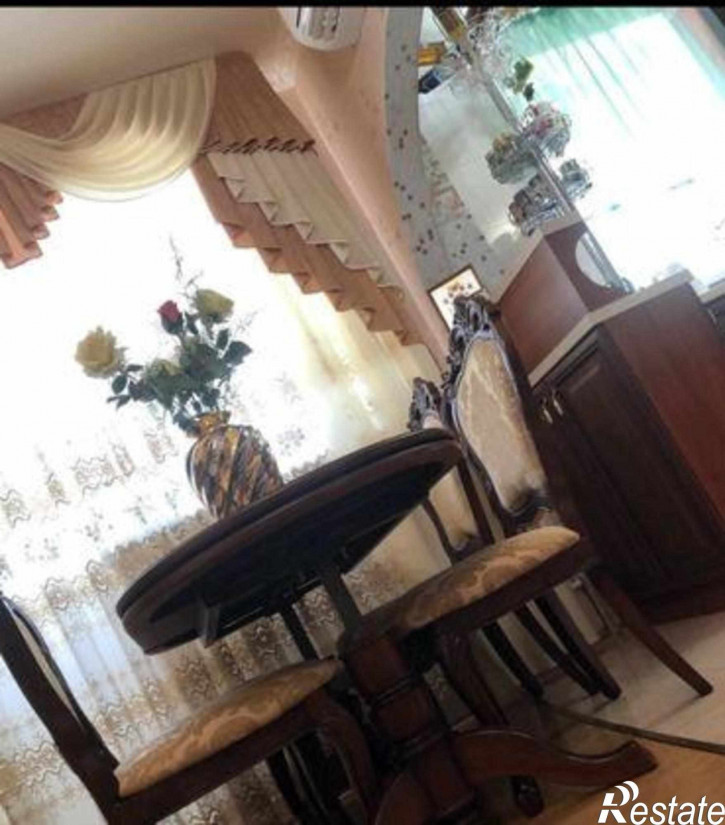 3-комн квартира Адыгейская улица, 74