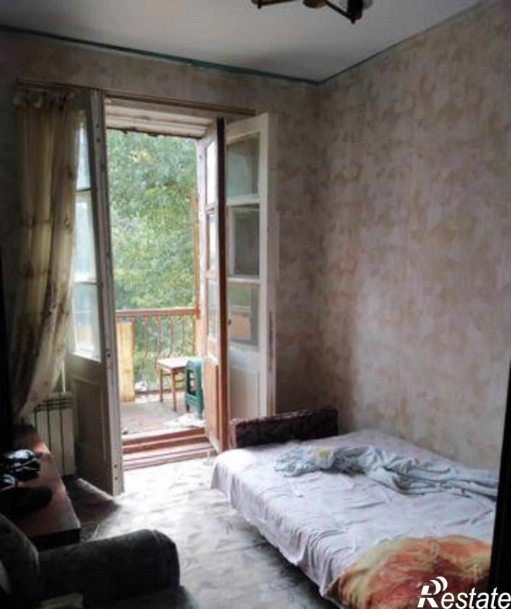 2-комн квартира улица 14-я Линия, 70