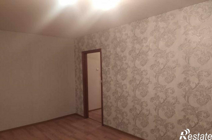 2-комн квартира проспект Королёва, 18
