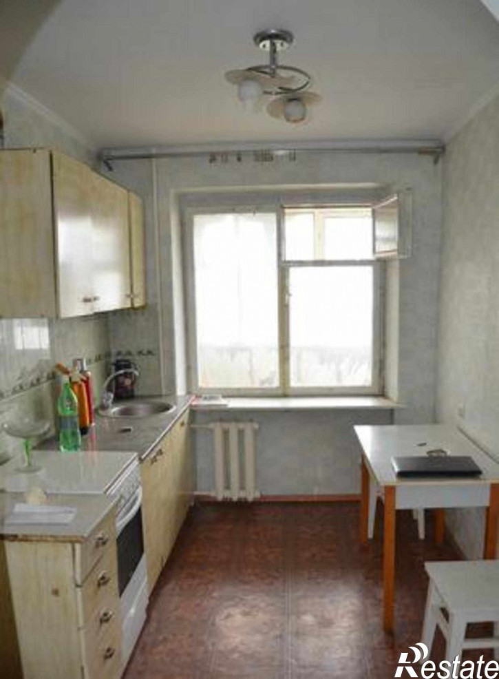 3-комн квартира проспект Королёва, 9/1