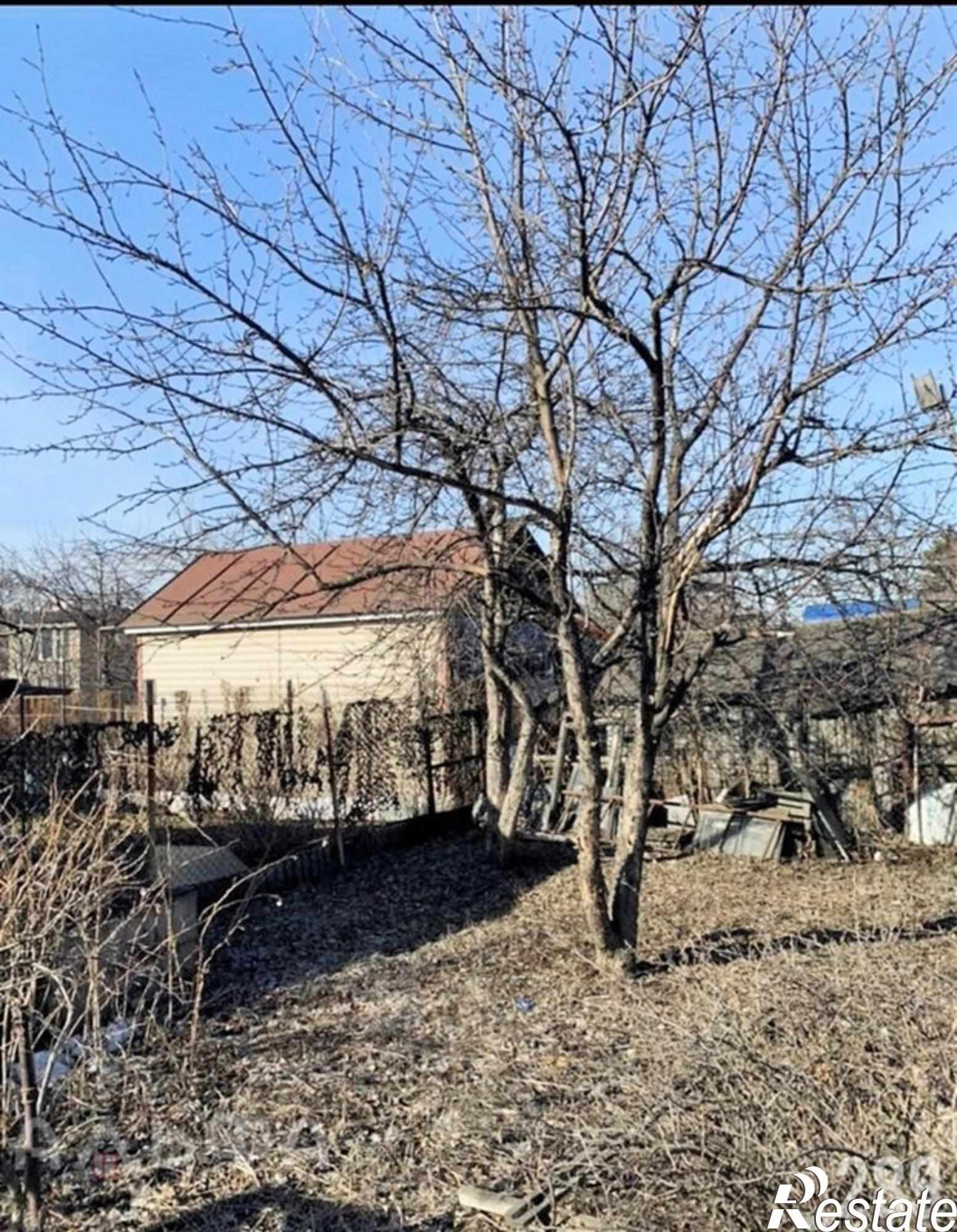 Купить землю, земельный участок за 700 000 рублей на 8-я улица, уч. 724