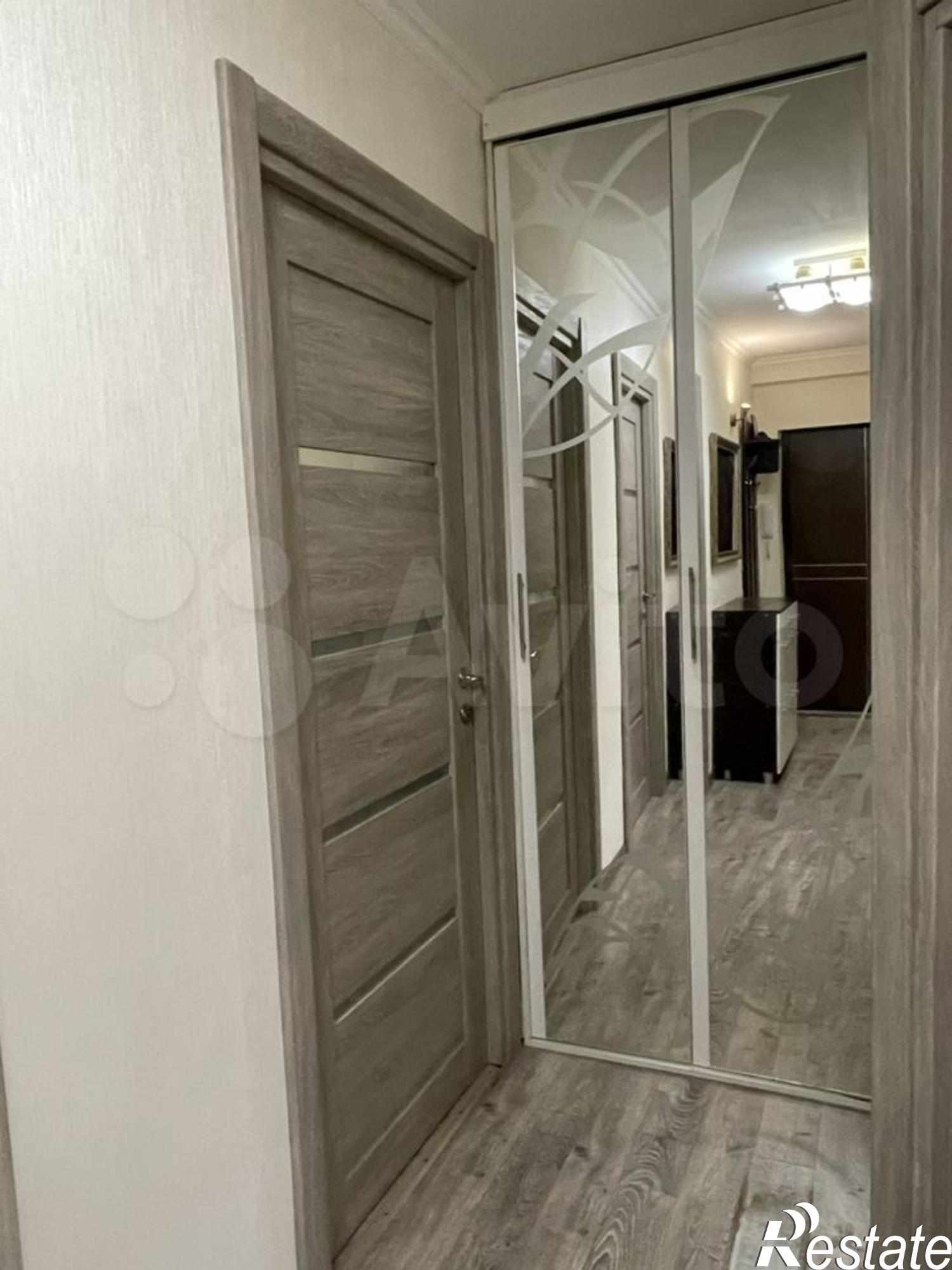 Купить квартиру за 4 000 000 рублей на Доваторцев ул, 49/3