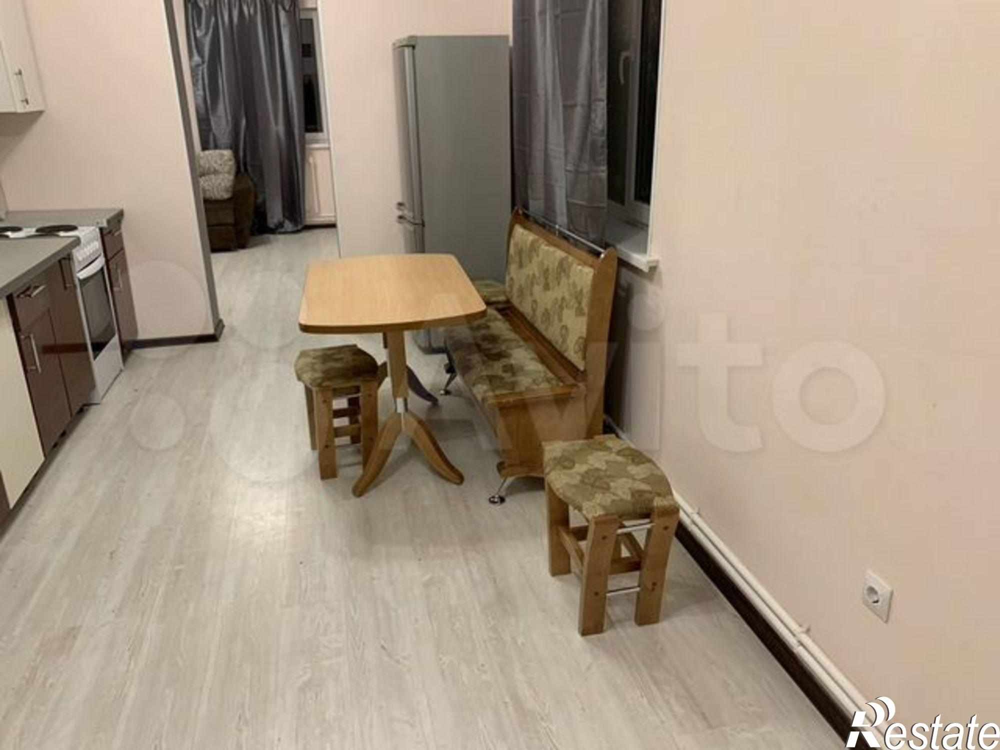 Сдать дачу, дом, коттедж за 15 500 рублей на 2-я Районная улица