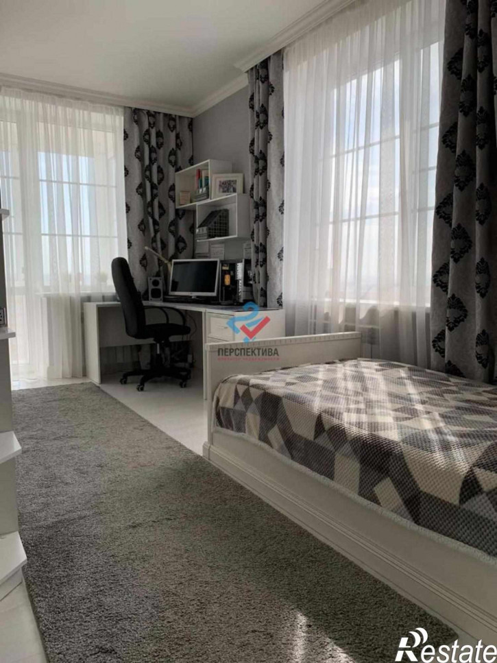 4-комн квартира улица Куйбышева, 18А