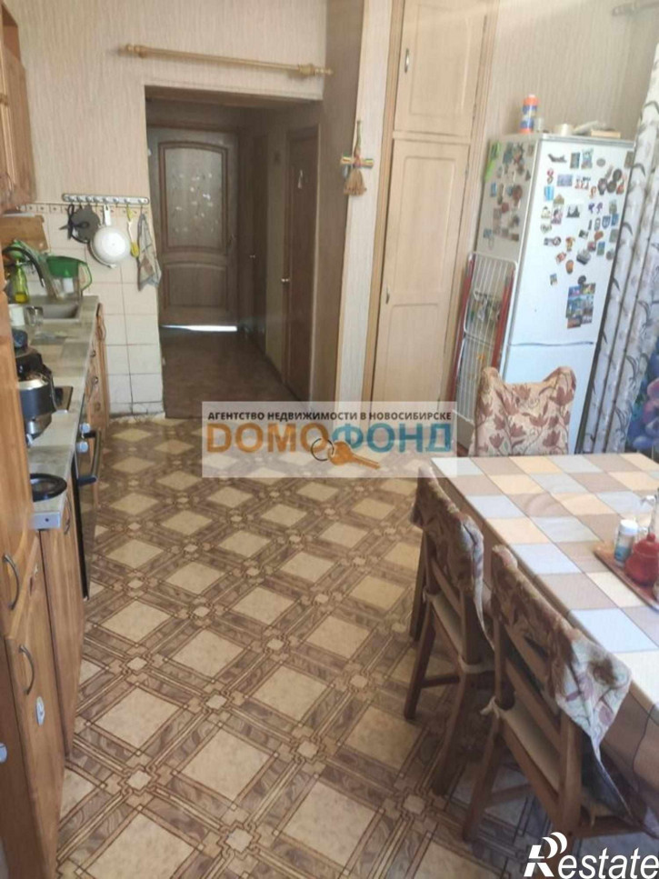3-комн квартира ул. Бурденко,18