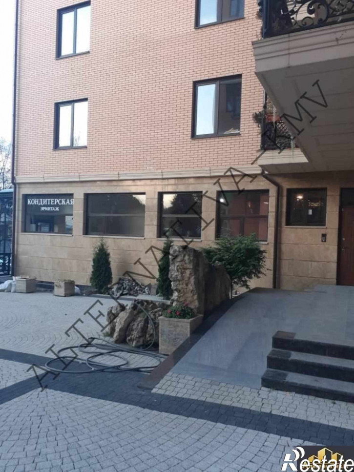 2-комн квартира Дзержинского пр-т.