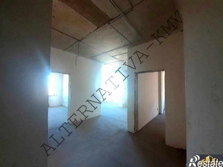 2-комн квартира Дзержинского пр-т.