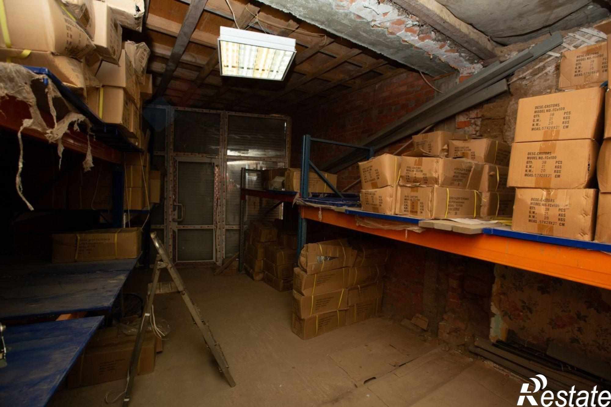 Купить дачу, дом, коттедж за 23 000 000 рублей на Селезнёва ул, 63