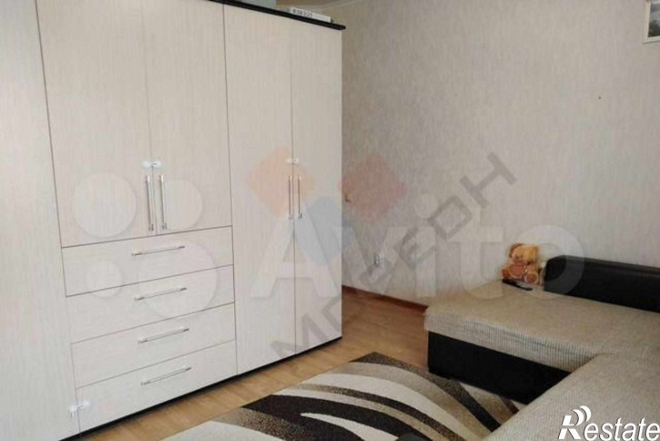 1-комн квартира Шаляпина ул, 31