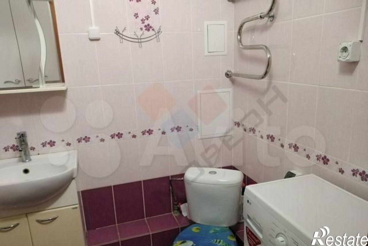 1-комн квартира Шаляпина ул, 31