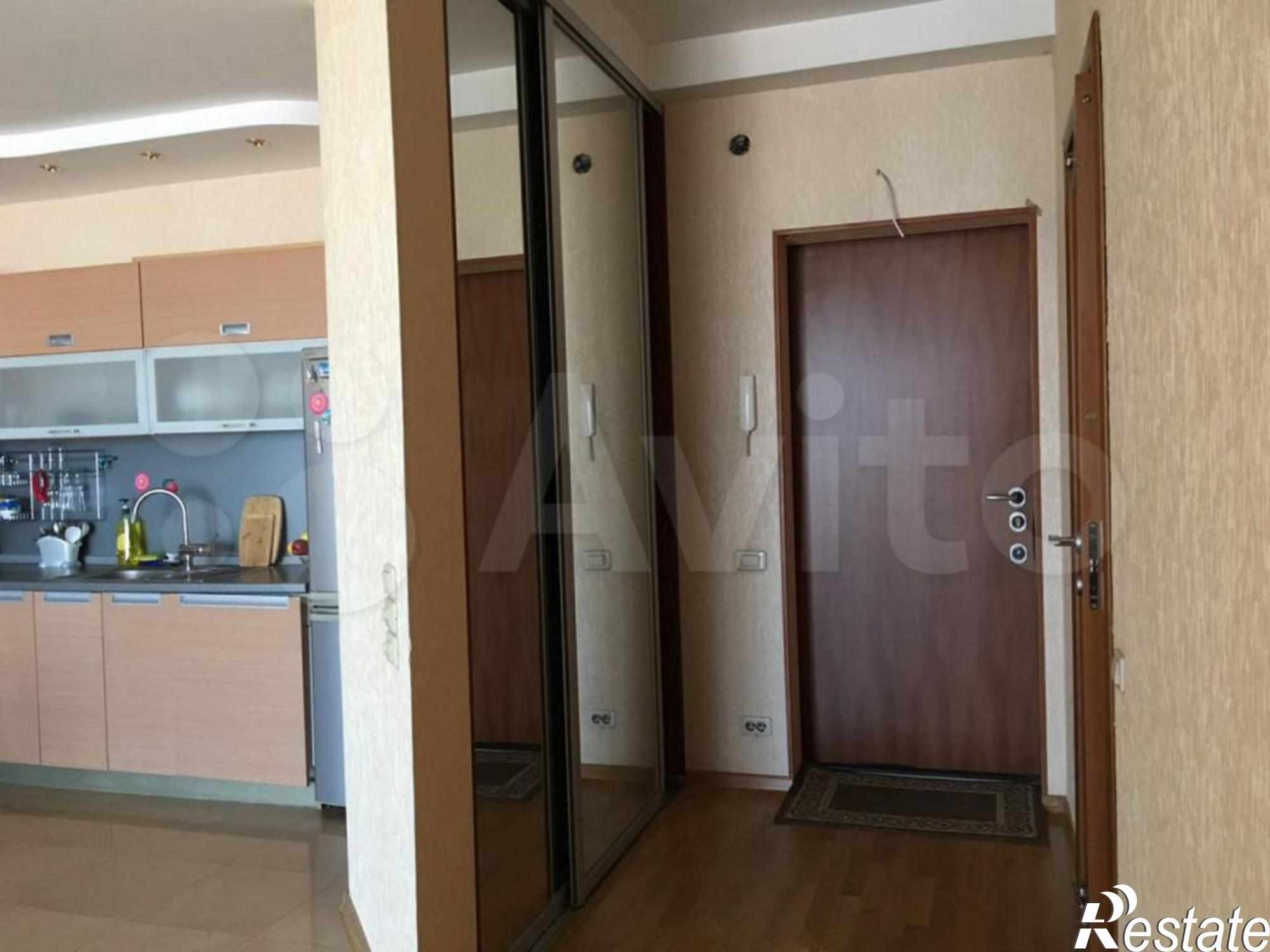 Купить квартиру за 10 200 000 рублей на Мира ул, 282