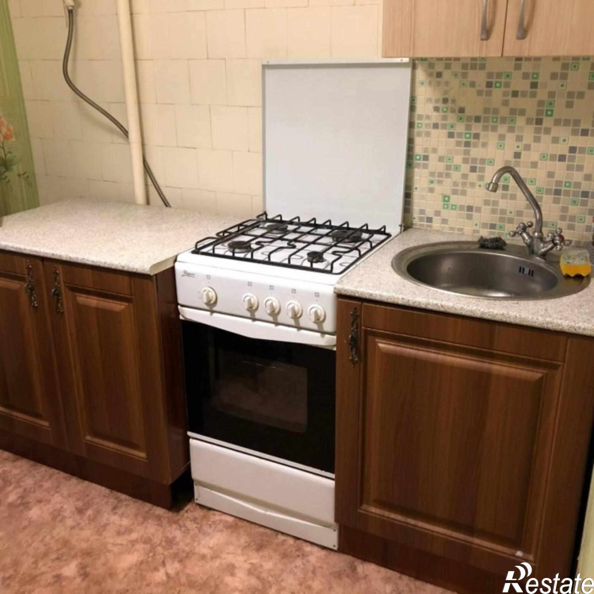 Сдать квартиру за 12 000 рублей на Балакирева ул, 49