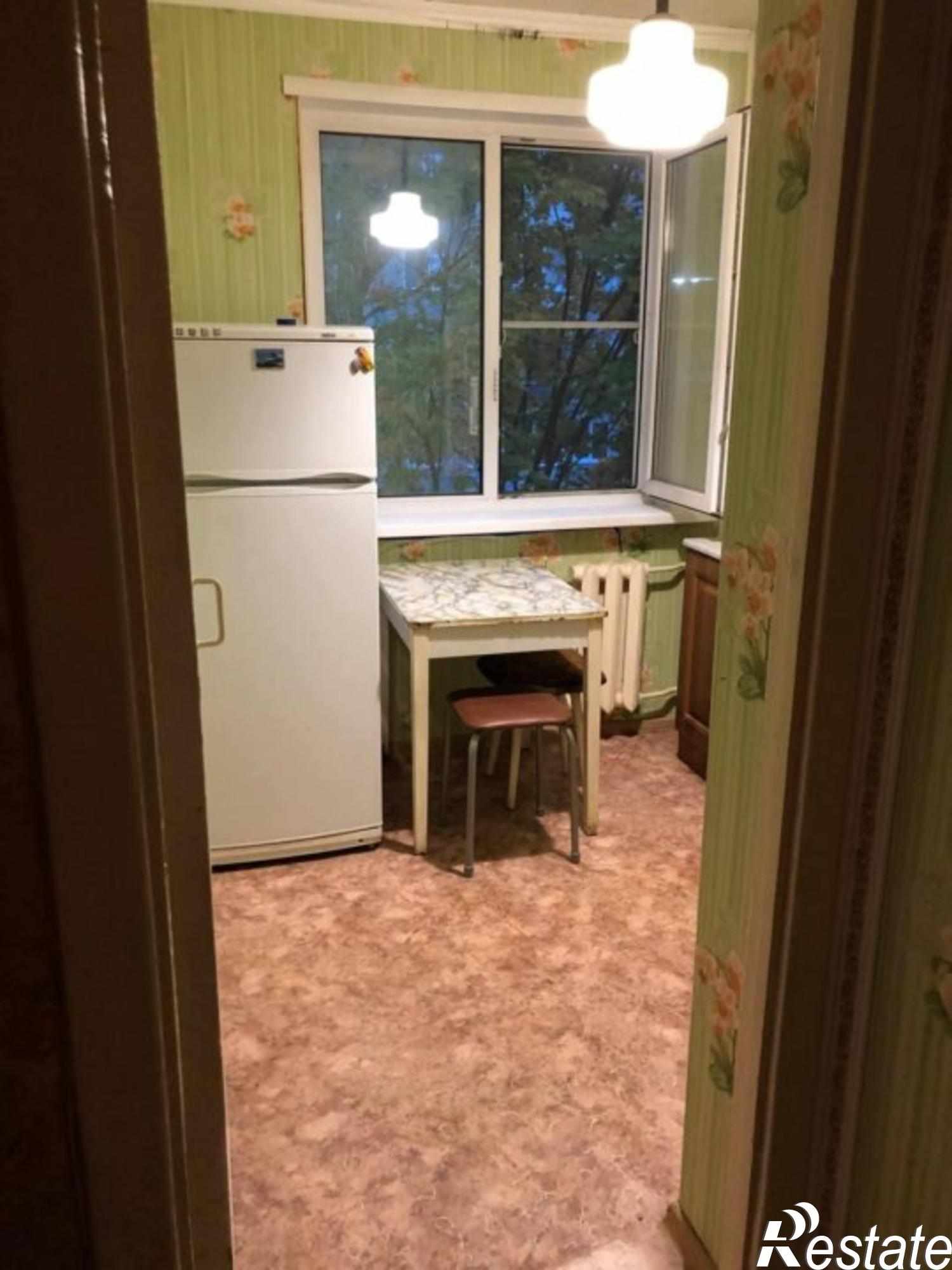Сдать квартиру за 12 000 рублей на Балакирева ул, 49