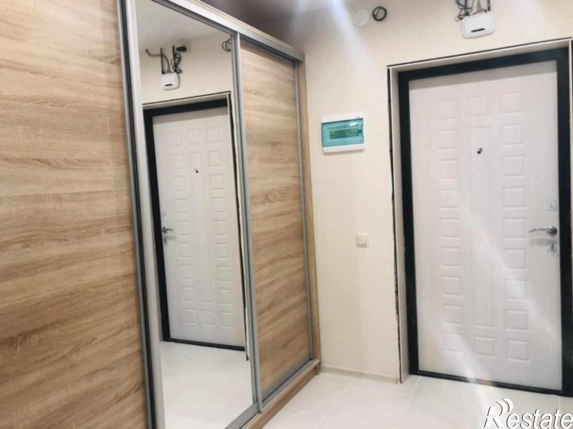 Сдать квартиру за 26 000 рублей на Мира ул, 4