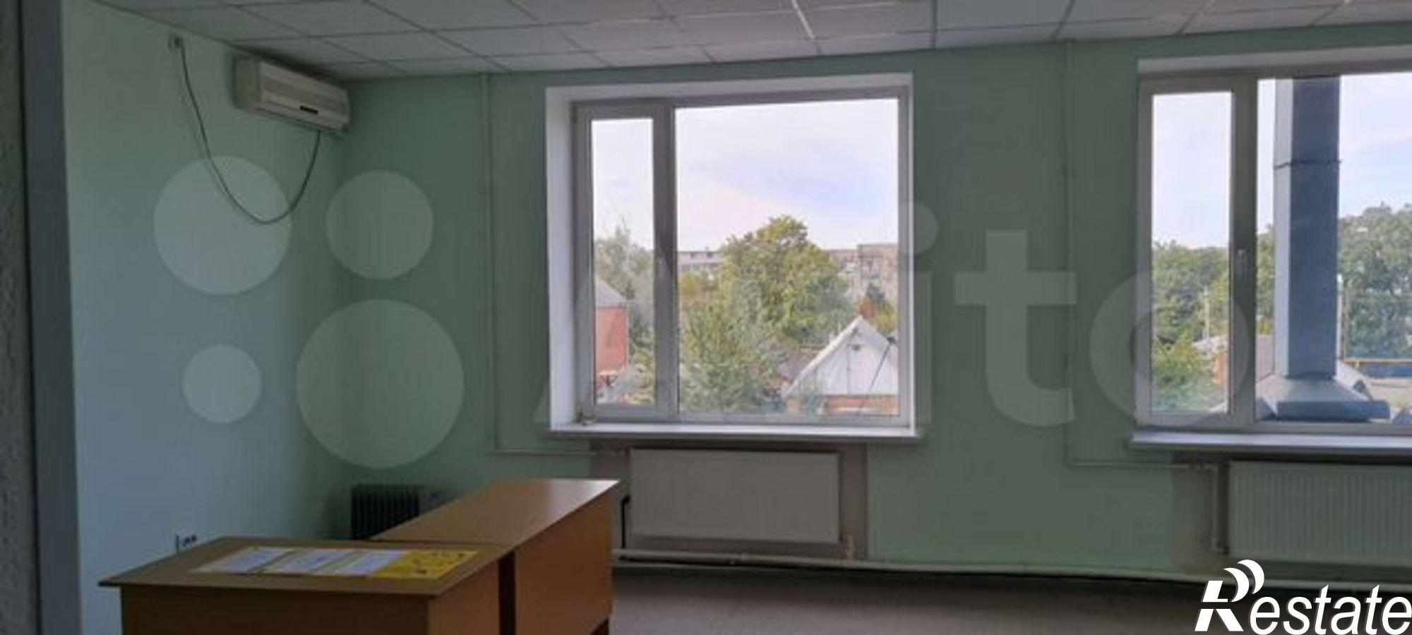 Сдать офис, помещение под офис за 10 800 рублей на улица 40 лет Октября, 84