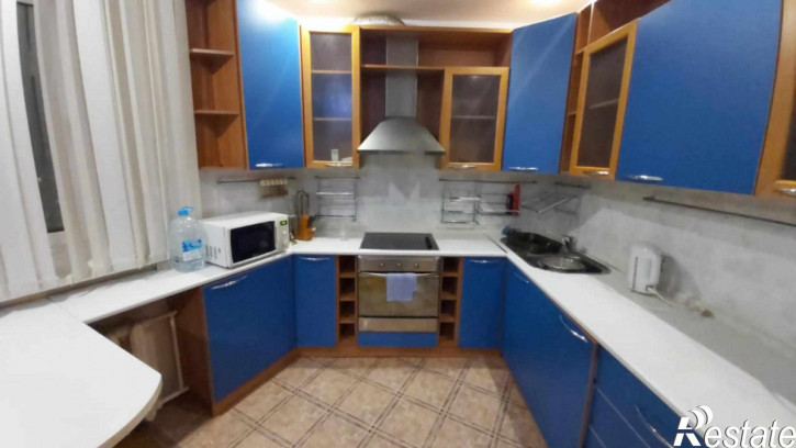 3-комн квартира Мира ул, 4А